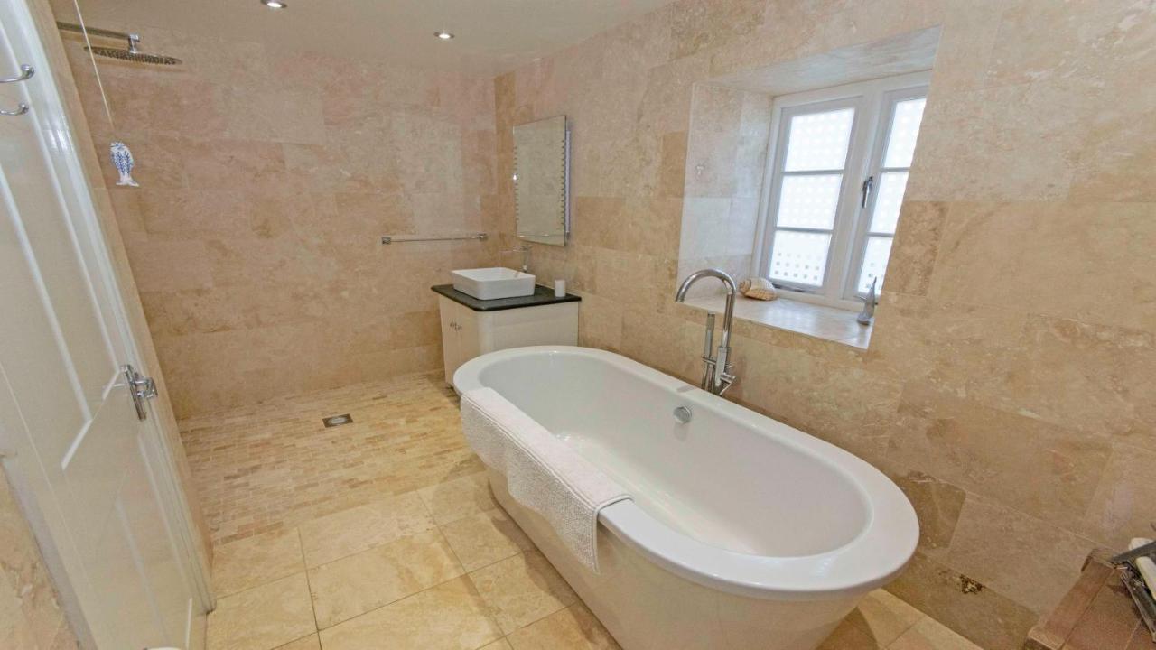 Crowborough Farm - Impressive & Sophisicated Home Surrounded By Unspoilt Countryside In Georgeham - Dog Friendly, Sleeps 14 外观 照片